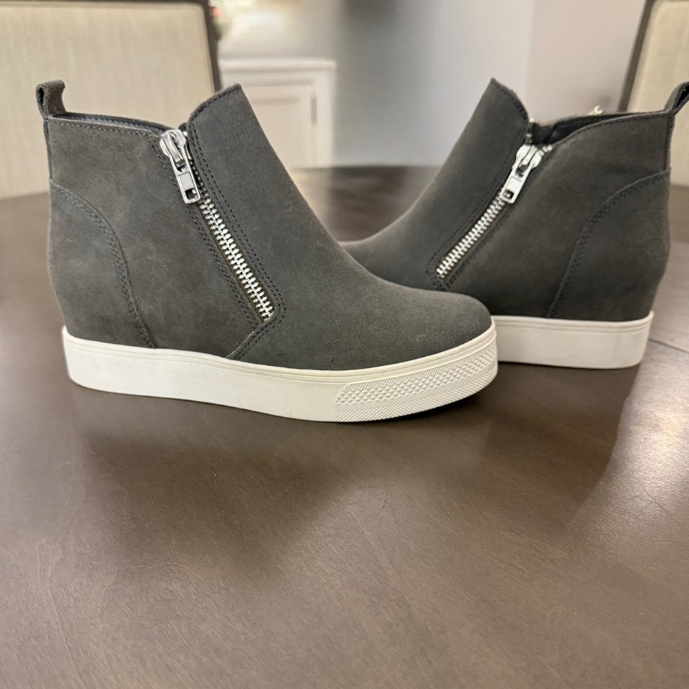 Steve Madden Charcoal Ankle Booties with Wedge Sole